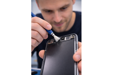 Špatně slyšíte, nejde vás slyšet nebo telefon chrčí?
